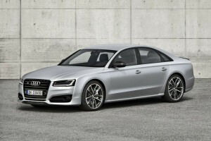 2015, Audi, S8 til