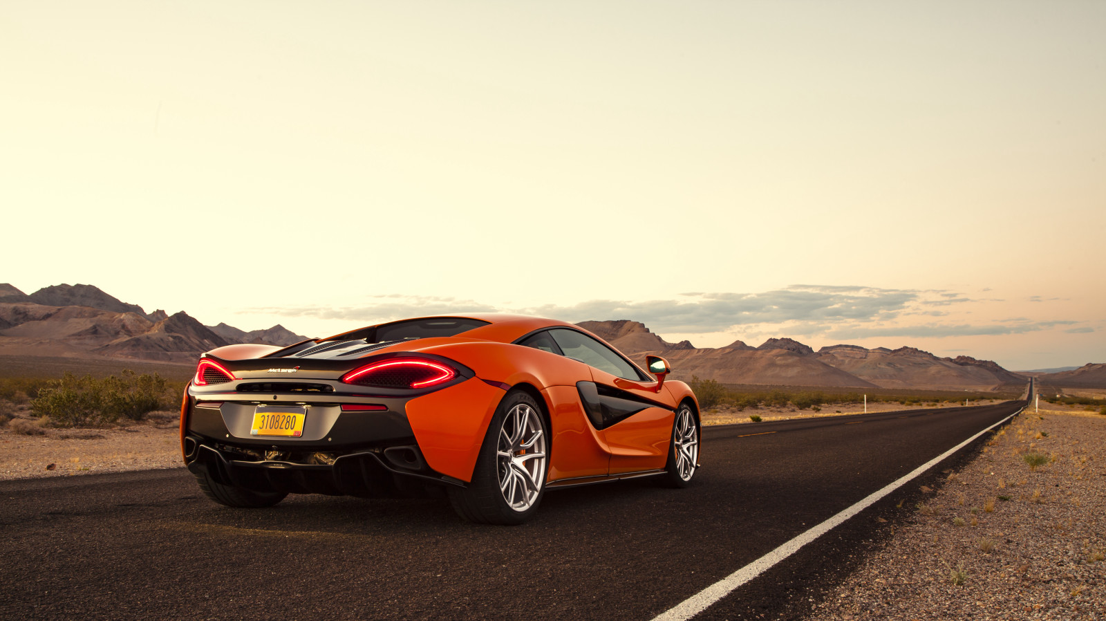 двухместная карета, McLaren, 570S, 2015