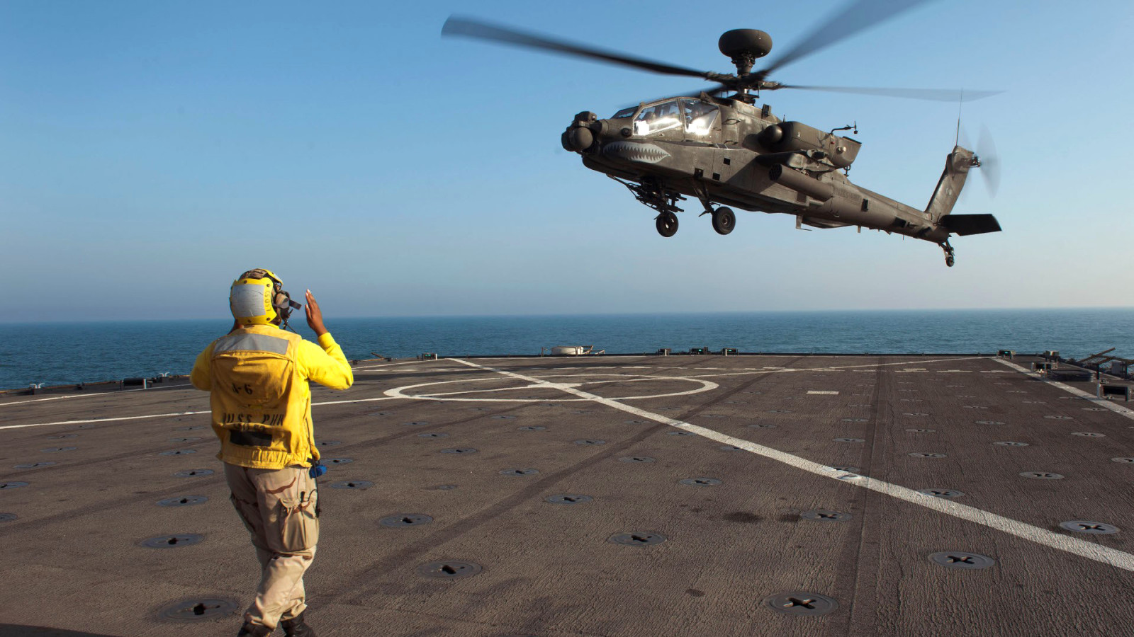 el cielo, mar, helicóptero, aterrizaje, El portador