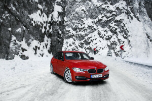 320d, BMW, F30, bergen, röd, väg, snö, 3-serien