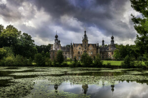 Bélgica, castillo, nubes, Castillo Ooidonk, Parque, estanque, arboles