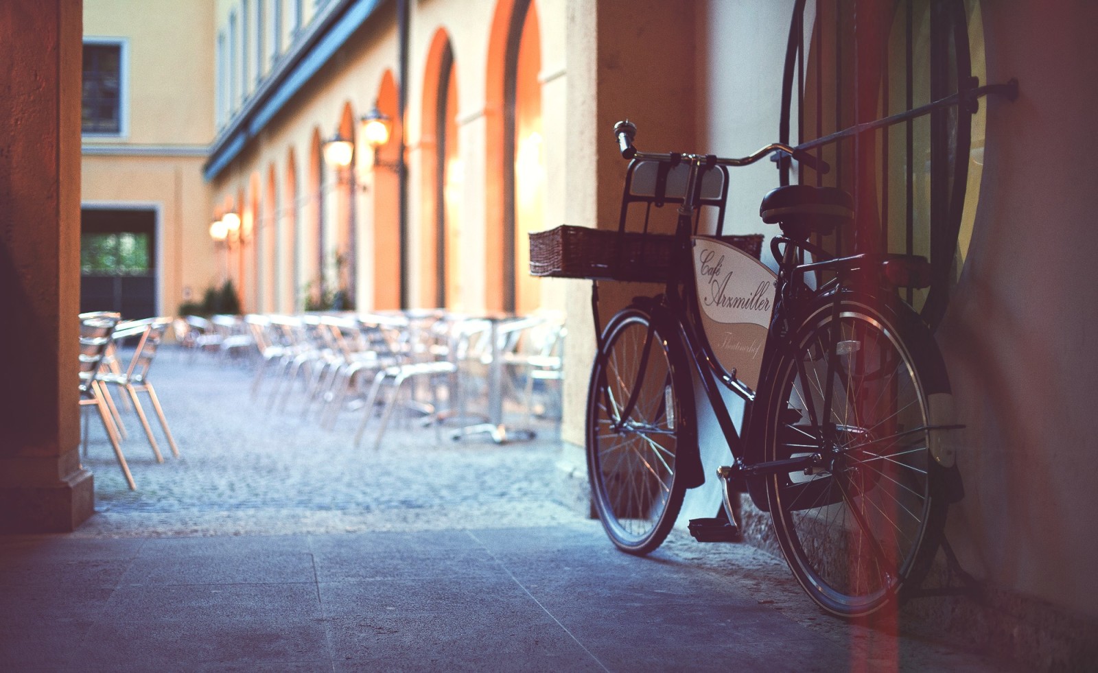 la città, bicicletta, bar, terrazza