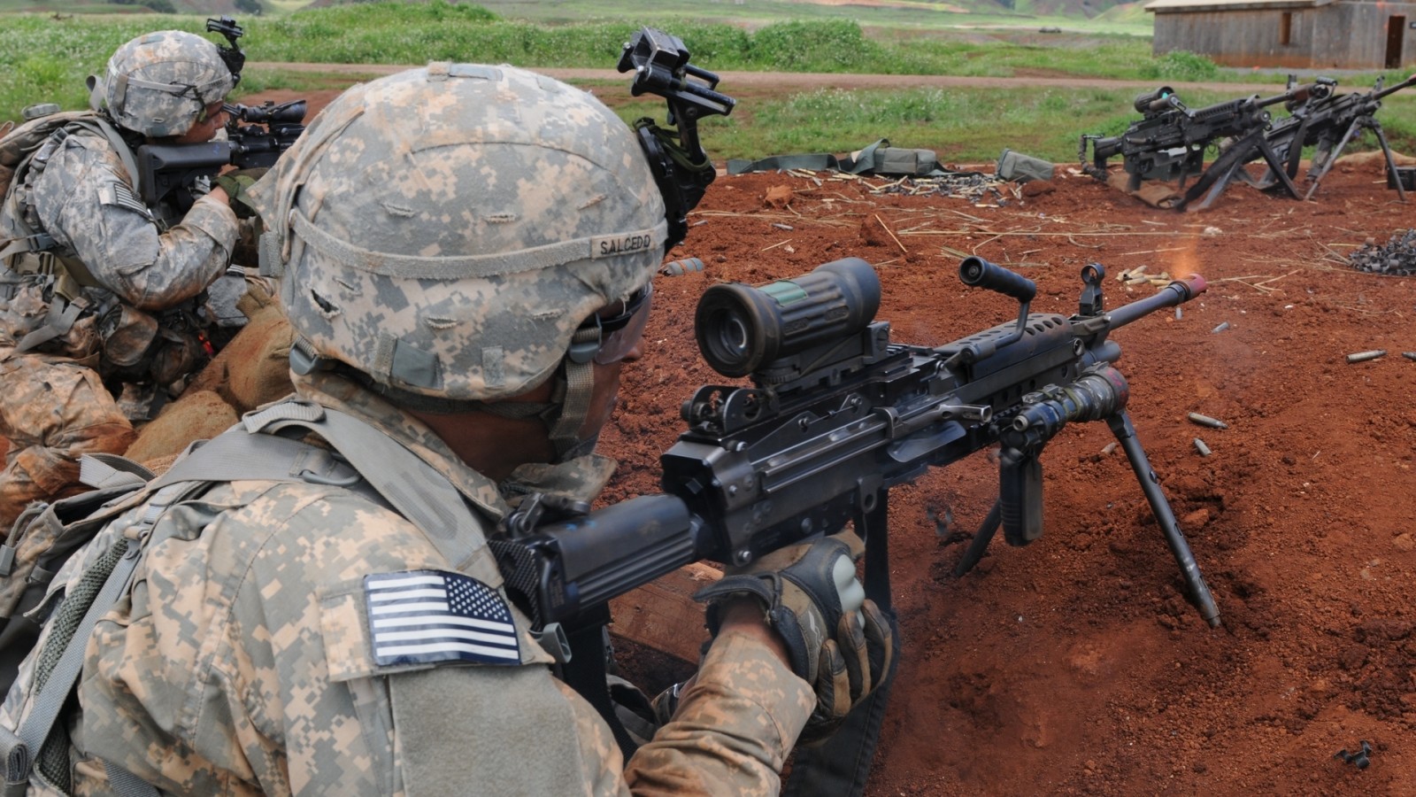 Soldat, fusil, viseur télescopique, tranchée