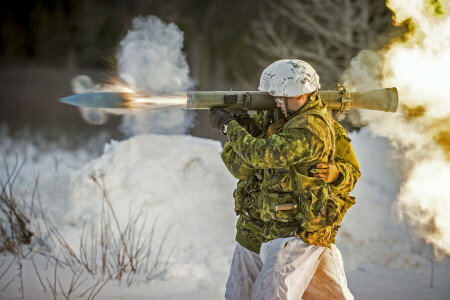 84mm, Exercise RAFALE BLANCHE, Soldiers