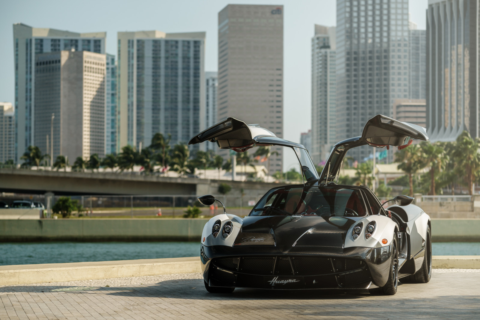 a cidade, Pagani, Para huayr, Huayr para Pagani