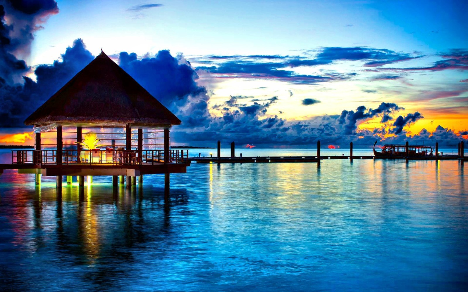 la noche, El océano, muelle, restaurante