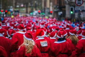 Lauf, Meer der Weihnachtsmänner