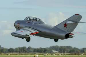 Combatiente, vuelo, Soviético, El MiG-15