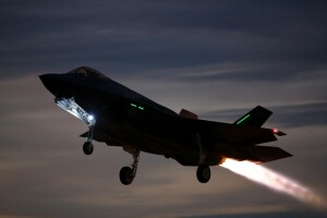 bombacı, F-35B, savaşçı, Lockheed Martin