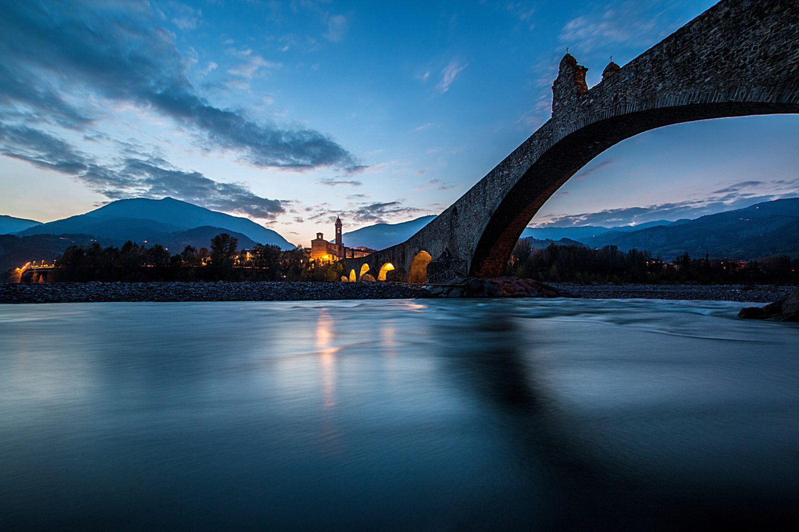 the evening, river, Italy, Bridge, the city. chapel