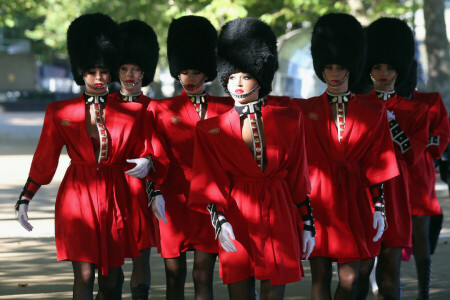 cabaret, Crazy Horse, gloves, guard, hat, legs, soloist