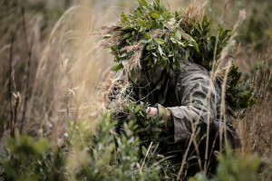 Soldats, armes