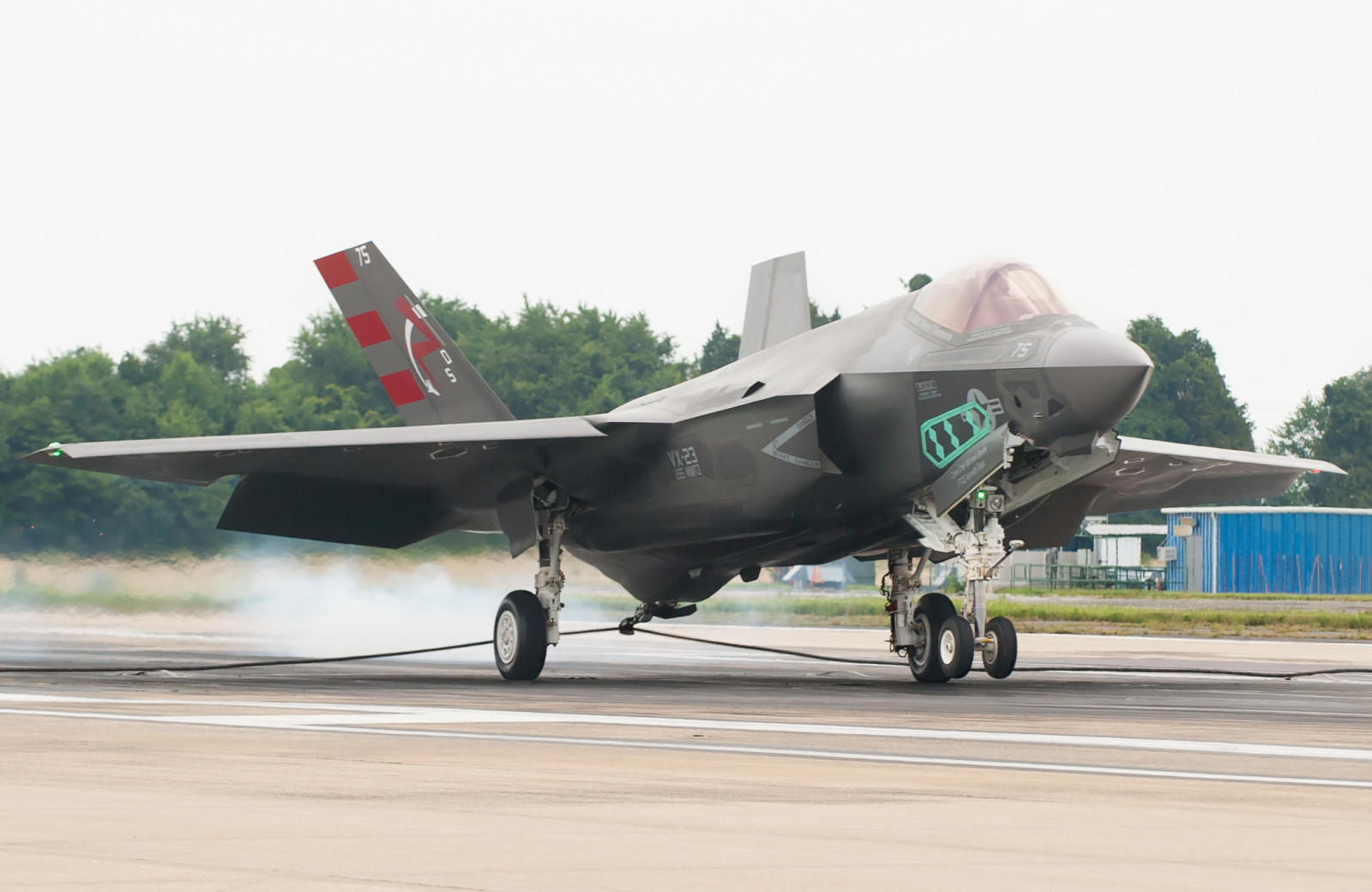 Combattant, Bombardier, Lockheed Martin, F-35C