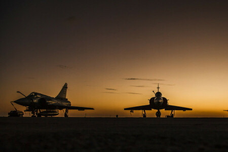 Brésil, F-2000, FAB, Mirage, Natal, crépuscule