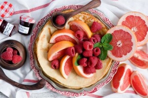 frukost, karneval, grapefrukt, sylt, pannkakor, hallon