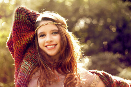 bezel, brown hair, curls, girl, Joy