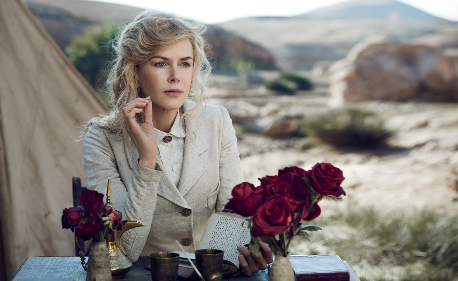 la nature, séance, blond, des roses, actrice, costume, séance photo, photographe