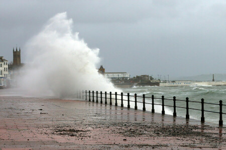 Meer, Sturm, die Stadt, der Zaun, Welle