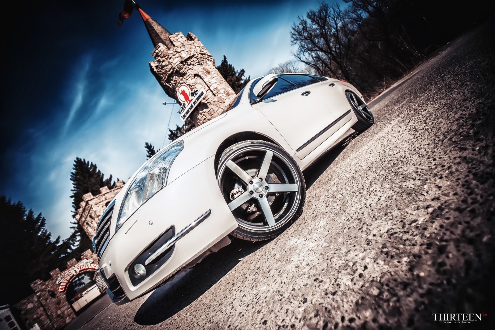 Nissan, drives, photographer, tower, optics, Vossen, Thirteen