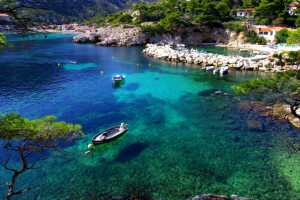 boats, France, Marseille, sea, shore, stones, trees