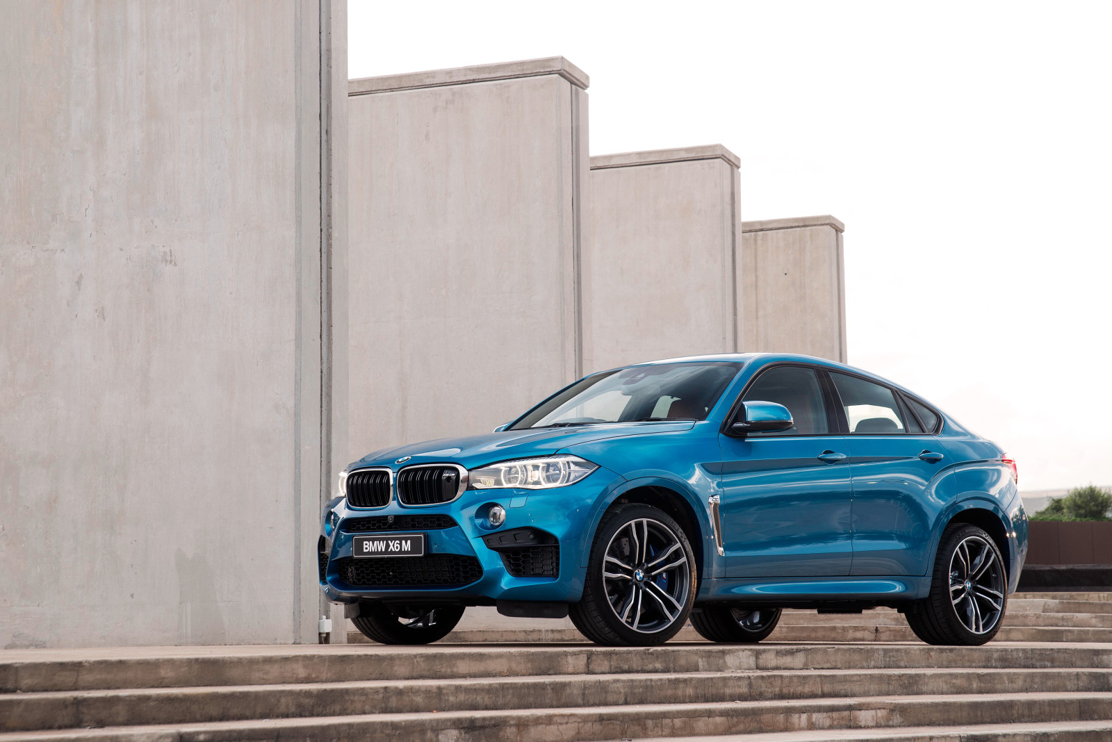 BMW, SUV, F 16, 2015, Especificación ZA