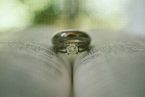 libro, anillo, Roca, Boda