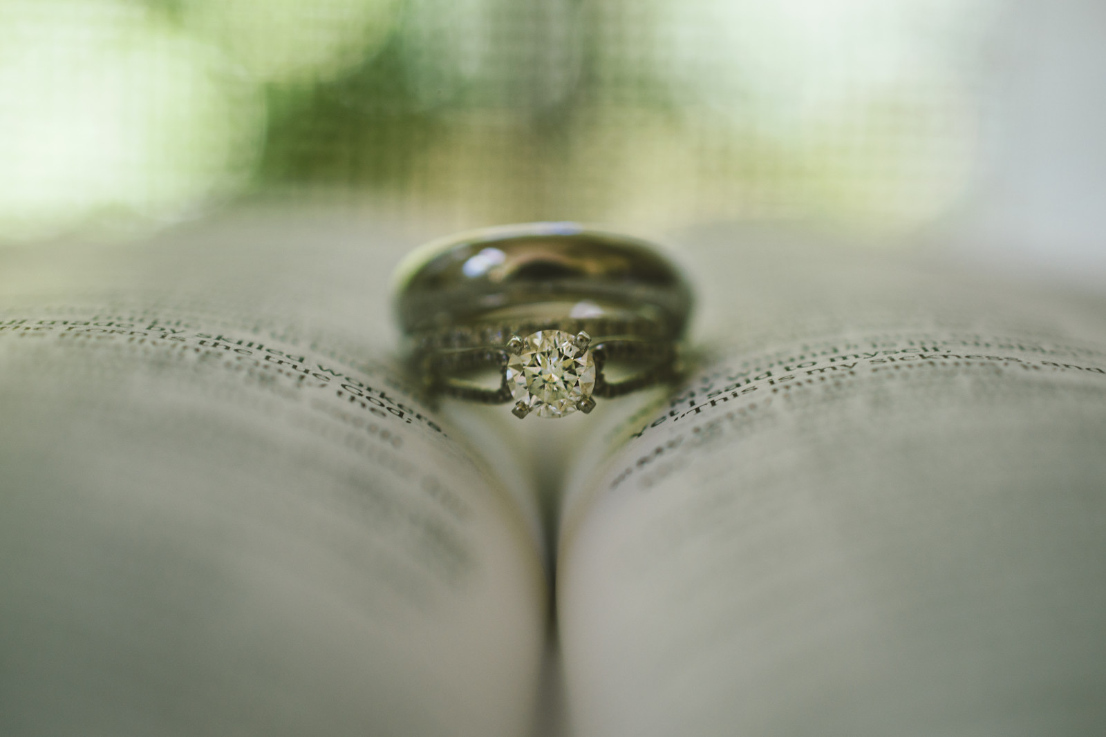 Buch, Stein, Hochzeit, Ring