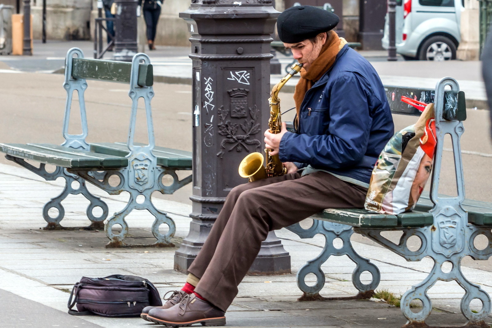 straat, mensen, saxofoon