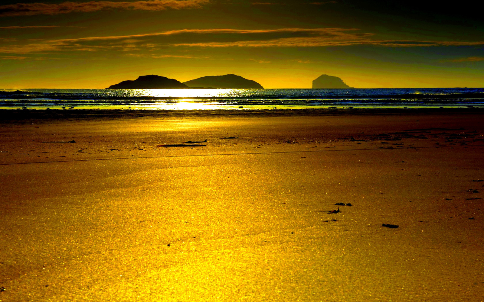 el cielo, puesta de sol, mar, nubes, rocas, horizonte