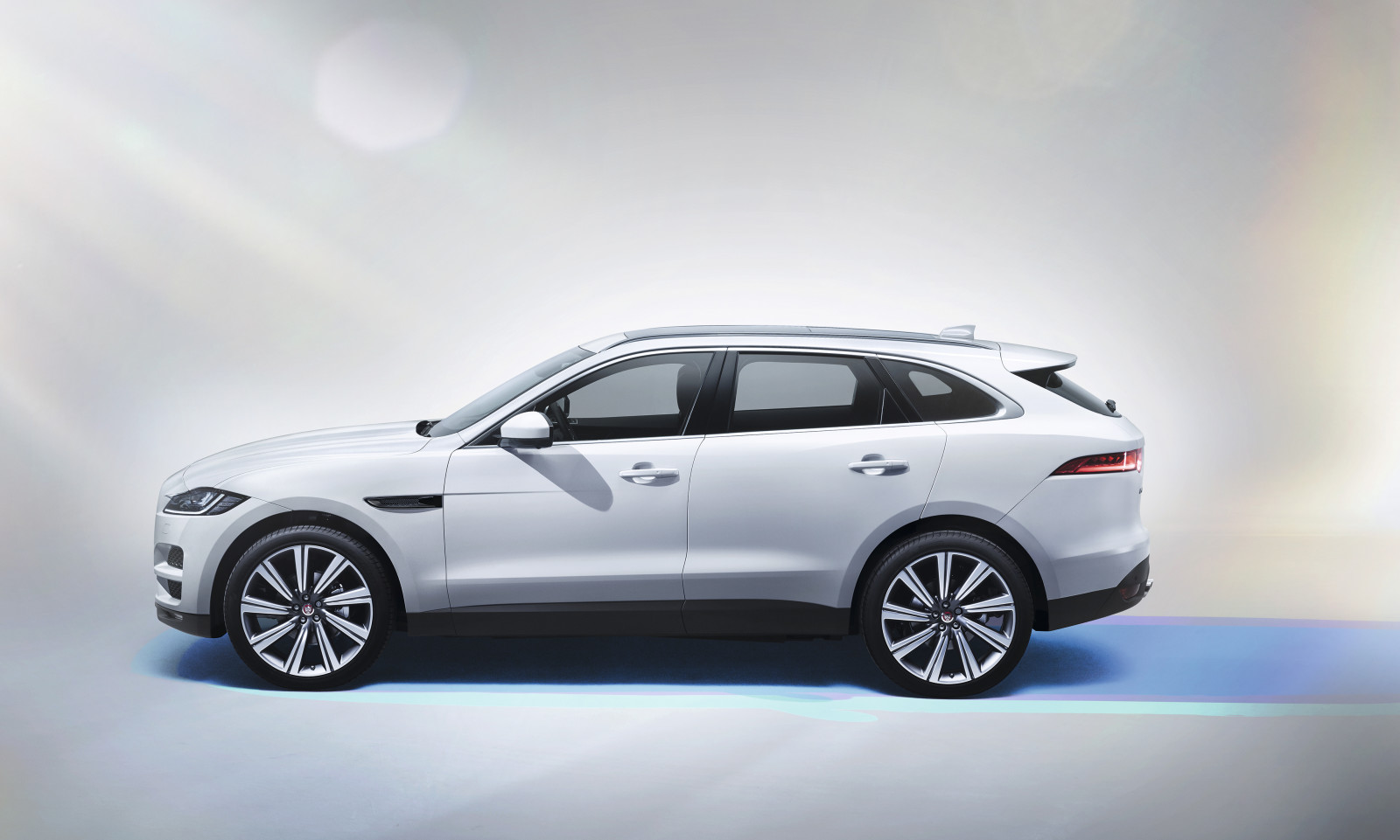 Jaguar, yan, 2015, F-Pace S