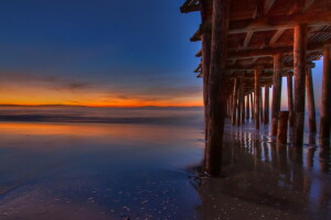 Puente, noche, mar