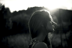 noir et blanc, fille, cheveux, profil