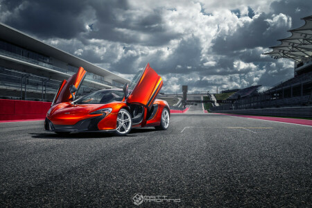 McLaren 650S, supersamochód, tor