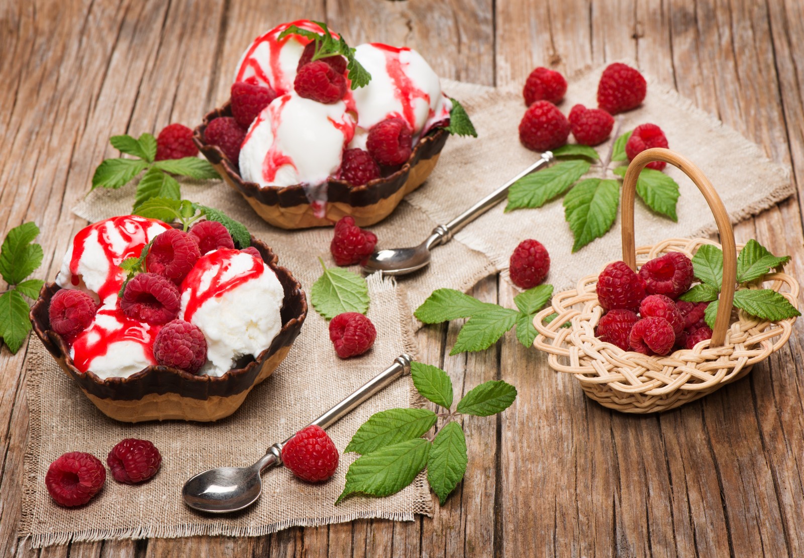 feuilles, baies, framboise, cuillère, dessert, crème glacée