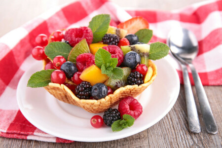 berries, BlackBerry, fruit, kiwi, raspberry, tartlets