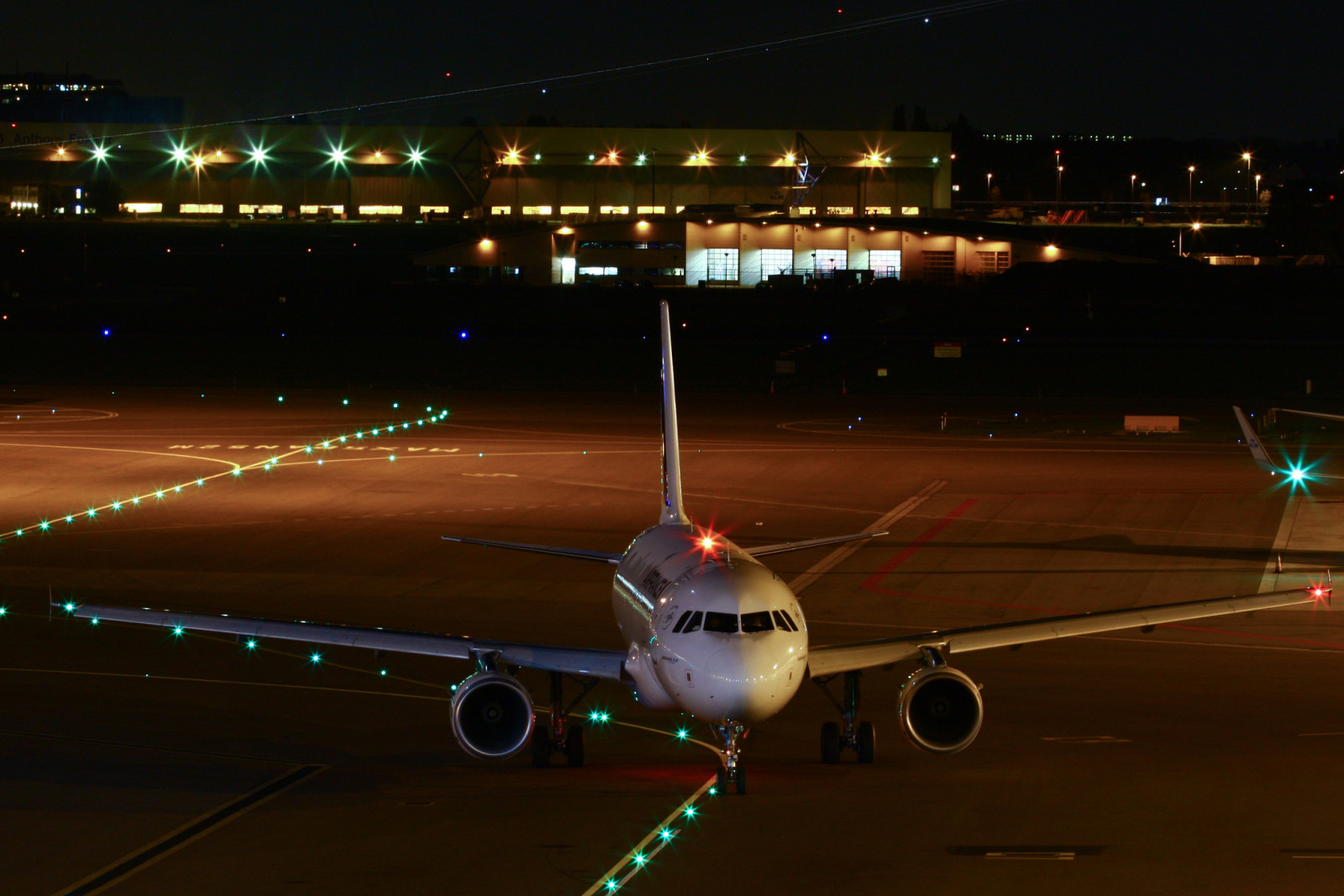 l'avion, aviation, l'aérodrome