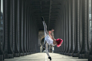 gymnast, Quincy Azzario, stretching, twine