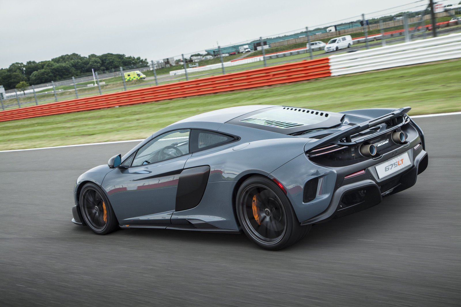 McLaren, 2015, 675LT, Especificação dos EUA