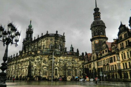 Dresde, Alemania, lluvia, la noche