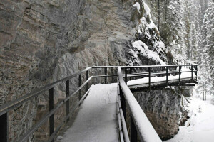 Albert, Canada, Johnson Canyon, roccia, neve, il ponte, inverno