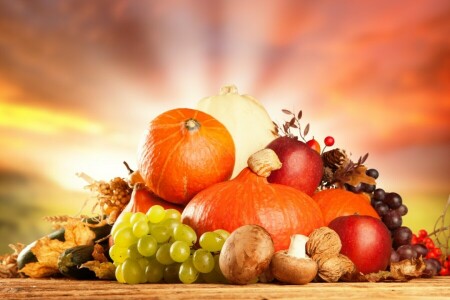 apple, dry leaves, fruit, grapes, mushrooms, nuts, pumpkin, vegetables