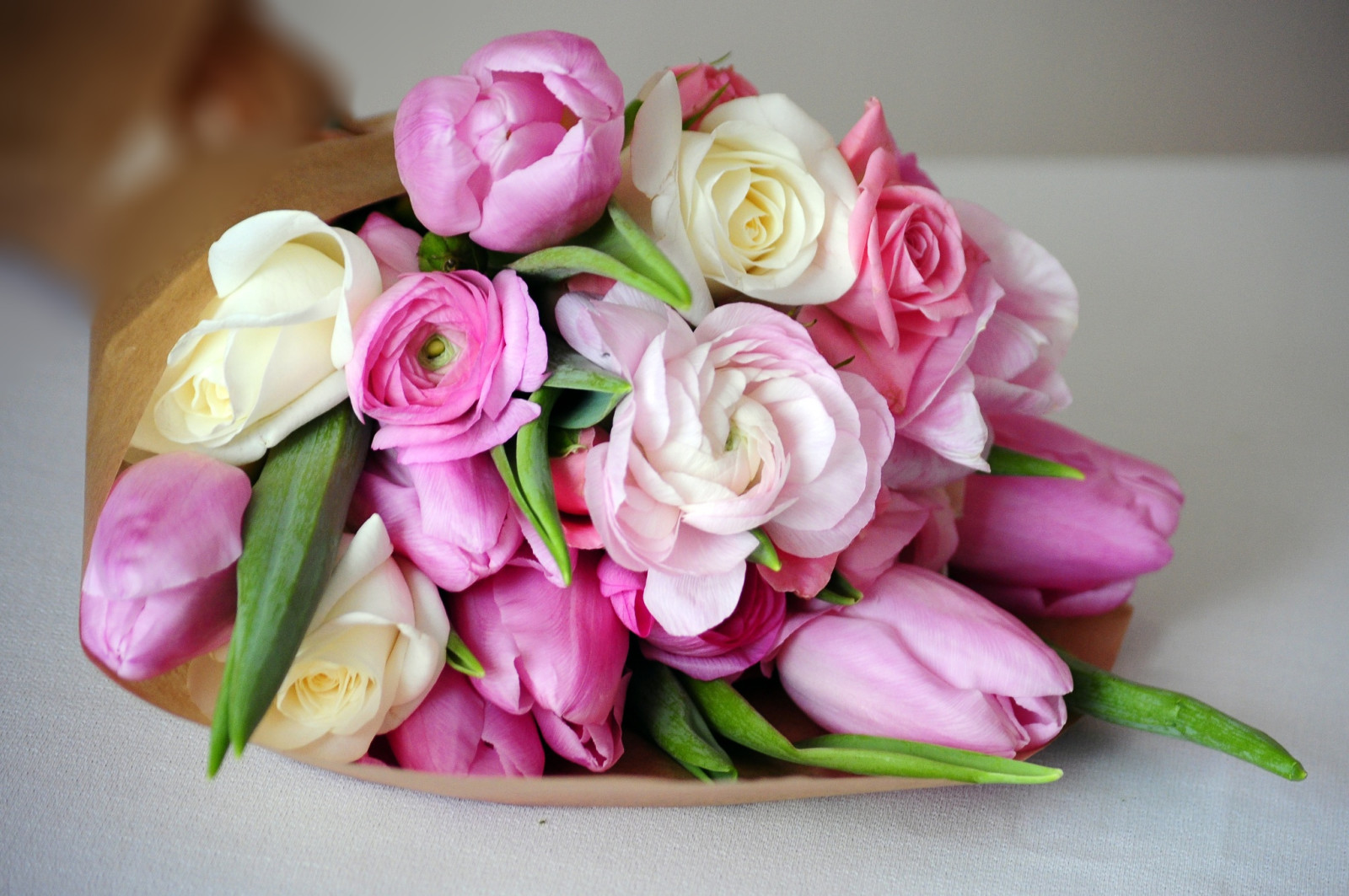 rose, pivoines, bouquet, tulipes, renoncules