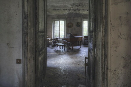 piano, habitación, la puerta