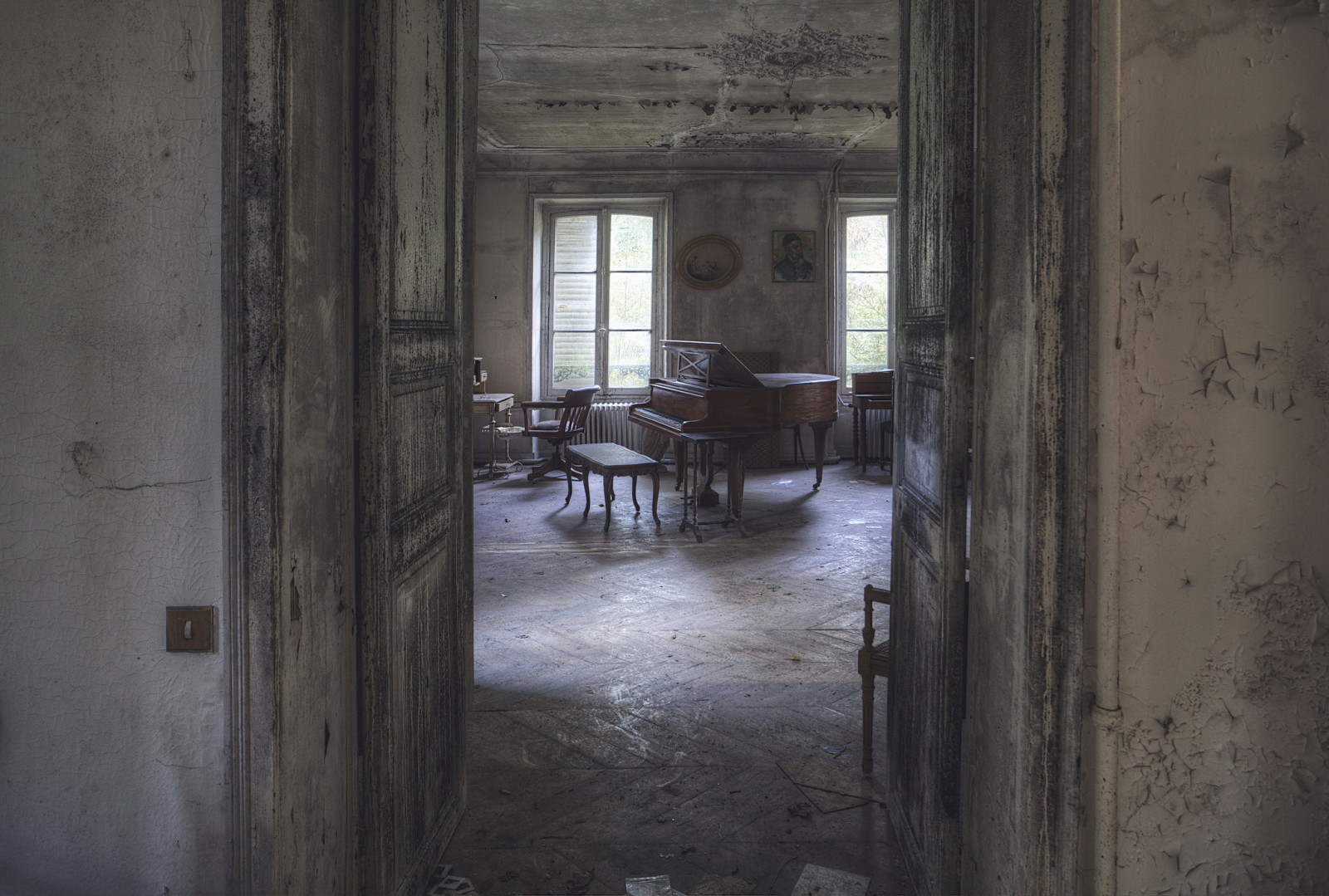 habitación, la puerta, piano