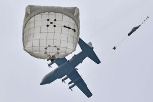 Armée, atterrissage, l'avion