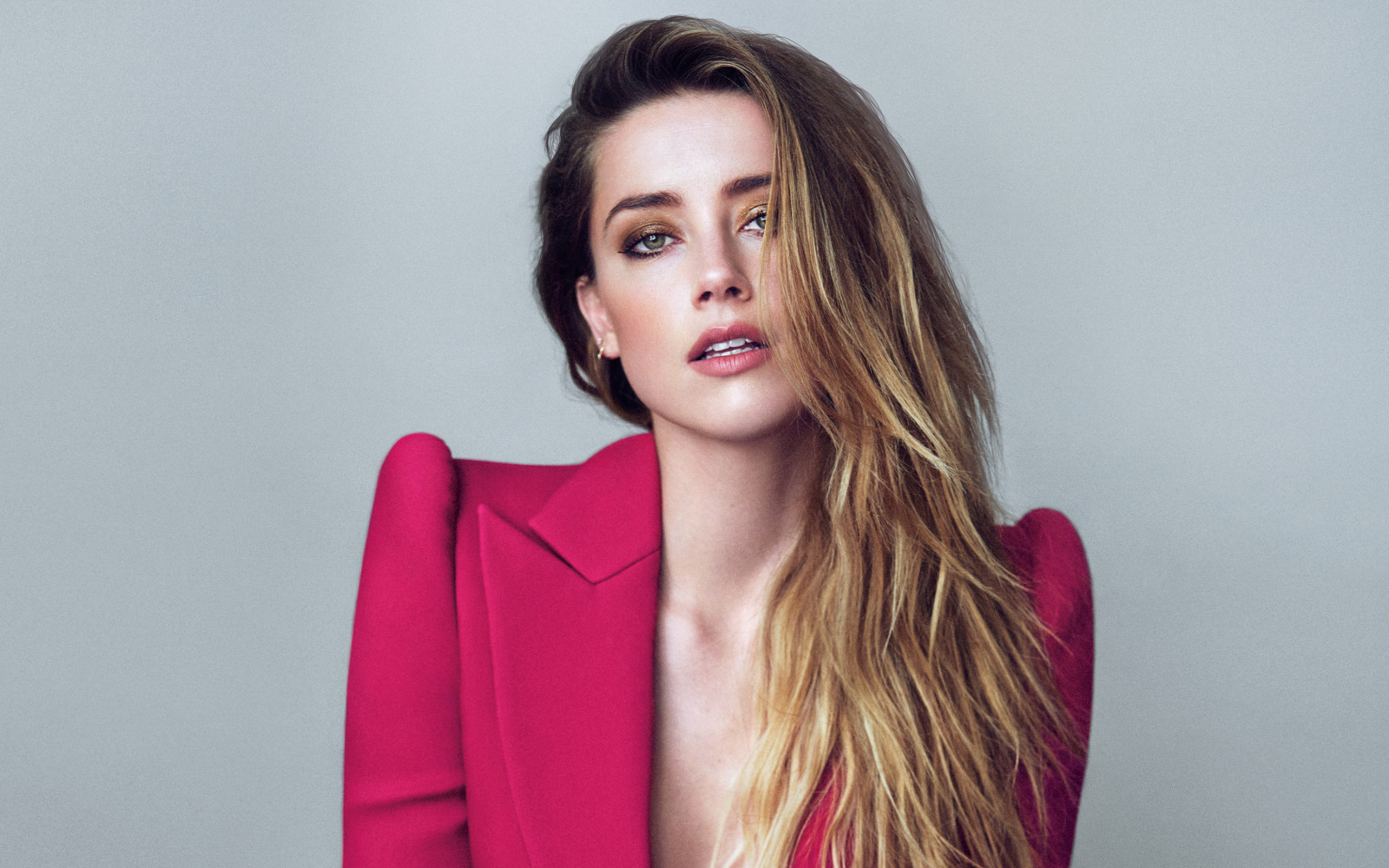 makijaż, fryzura, aktorka, sesja zdjęciowa, Amber Heard, Marie Claire, Boe Marion