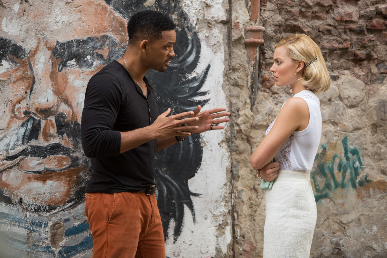 wall, frame, focus, margot robbie, Will Smith