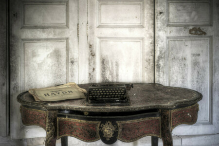 abandoned, Lost, typewriter