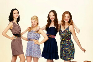 Bailey De Young, balerin, Bunheads, Emma Dumont, Julia Goldani Böyle, Kaitlyn Jenkins, seri