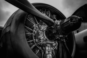 aircraft engine, metal, propeller